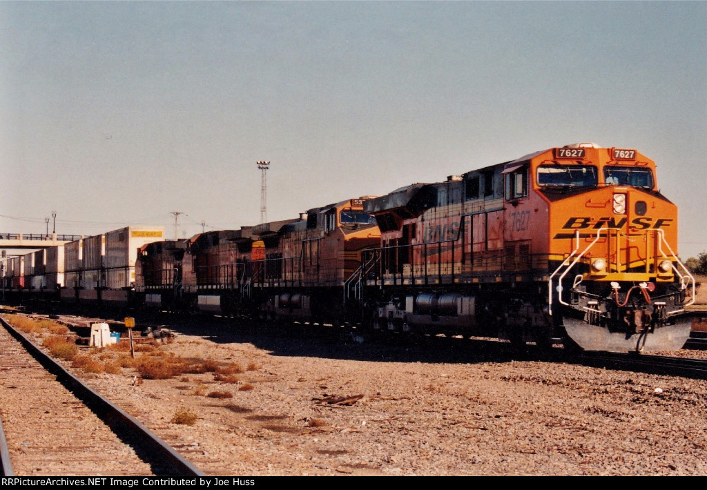 BNSF 7627 East